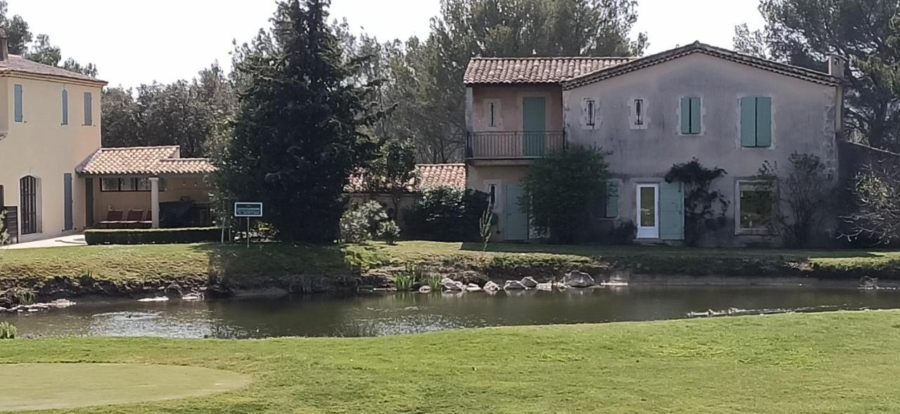 Charmant T2 Climatise Avec Belle Vue , Golf De Pont-Royal Mallemort Zewnętrze zdjęcie