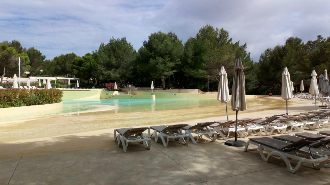 Charmant T2 Climatise Avec Belle Vue , Golf De Pont-Royal Mallemort Zewnętrze zdjęcie